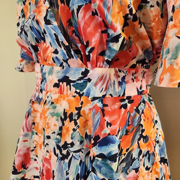 UMGEE Floral Romper with Tie Waist, Size Small - Picture 9 of 13